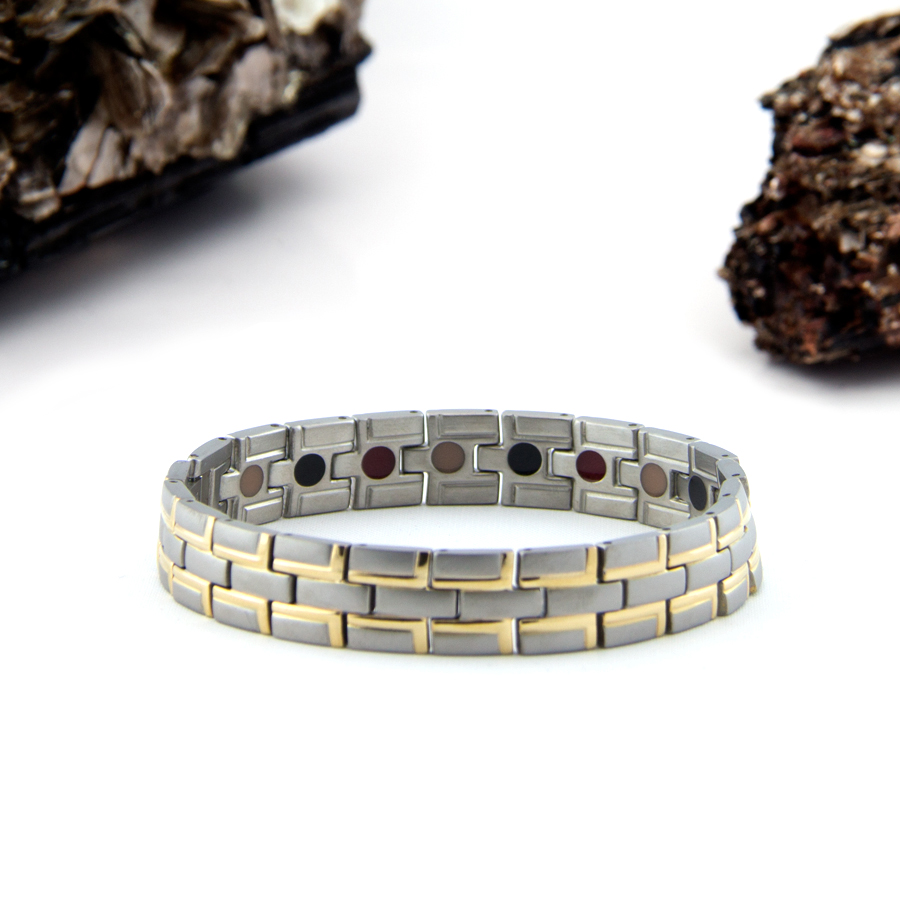 best bracelets for small wrists